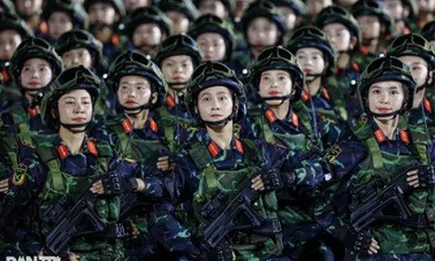 Thủ tướng: Cả nước háo hức chờ ngày xem diễu binh, diễu hành lễ 30/4