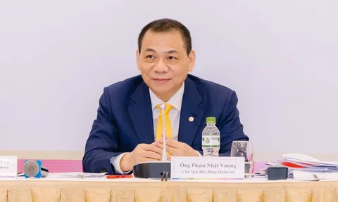 Chủ tịch Vingroup Phạm Nhật Vượng: Nên chọn VIC hay chọn vàng thì chọn VIC là đúng